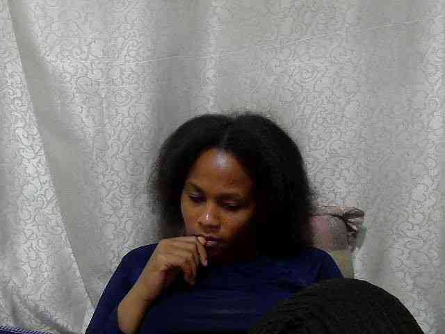 Caroldoly webcam