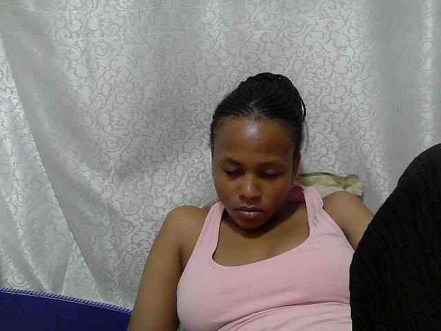 Caroldoly webcam