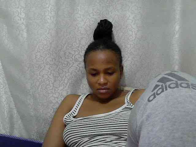 Caroldoly webcam