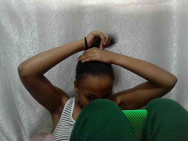 Caroldoly webcam