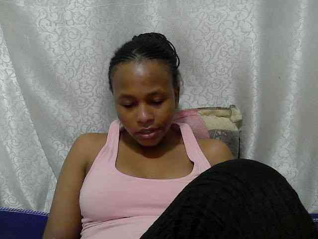 Caroldoly webcam