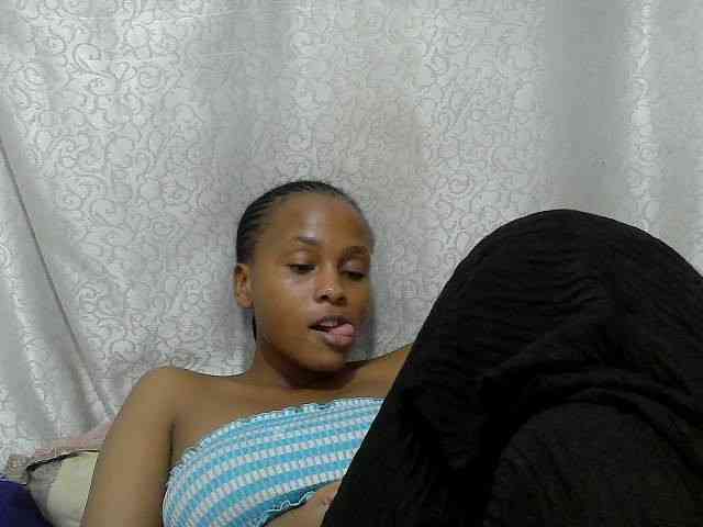Caroldoly webcam