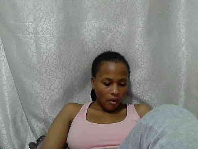 Caroldoly webcam