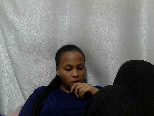 Caroldoly webcam