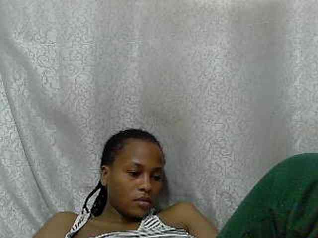 Caroldoly webcam