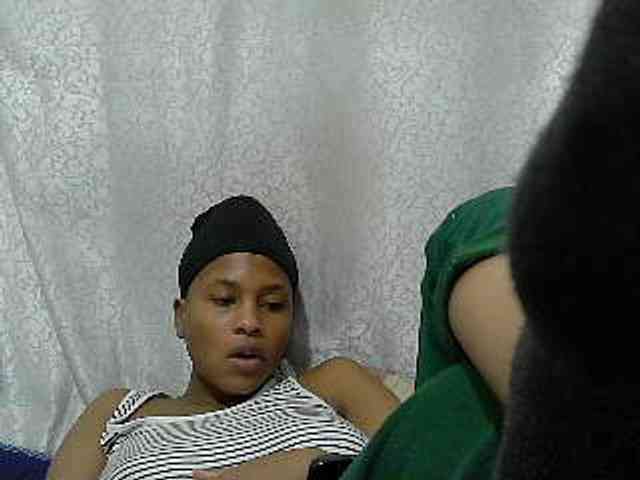 Caroldoly webcam