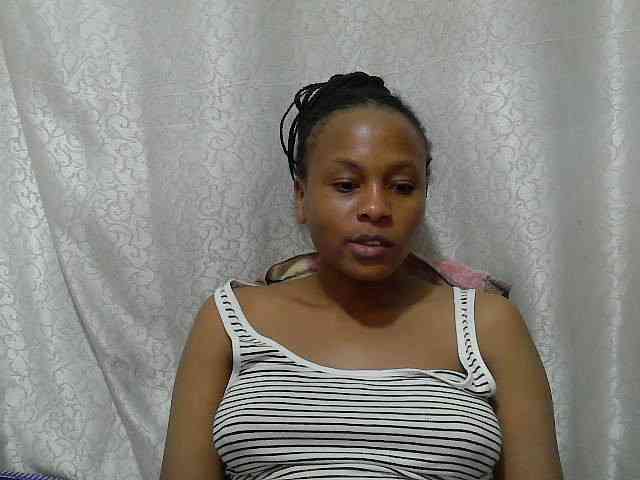 Caroldoly webcam