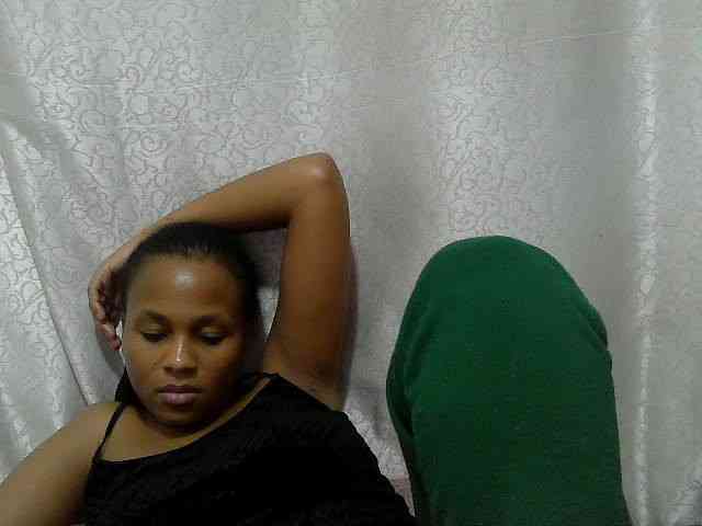 Caroldoly webcam