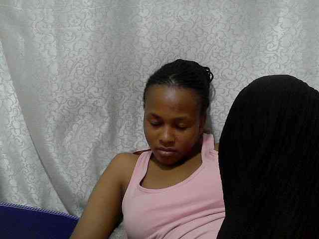 Caroldoly webcam