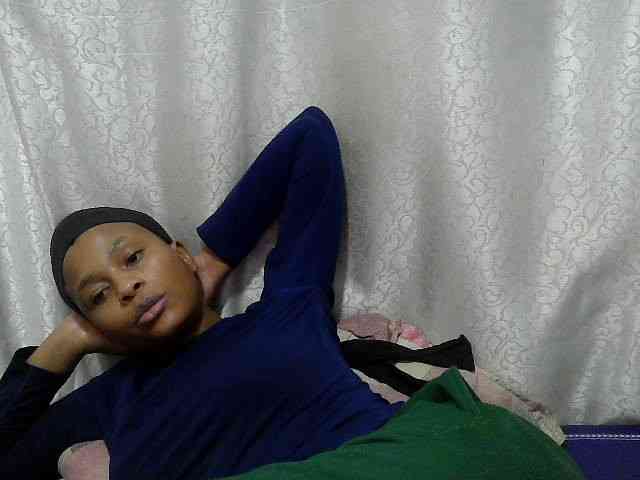 Caroldoly webcam