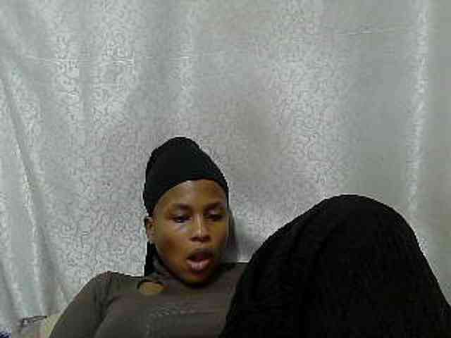 Caroldoly webcam