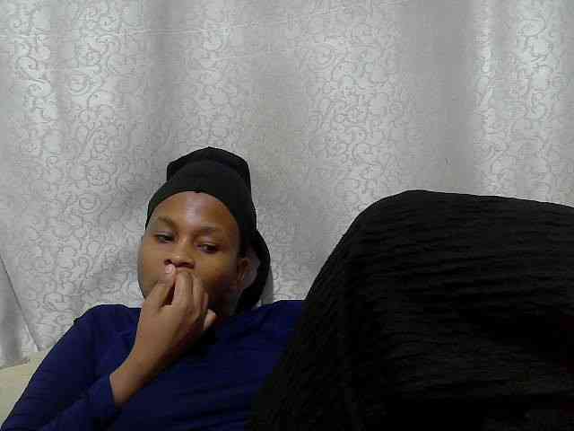 Caroldoly webcam