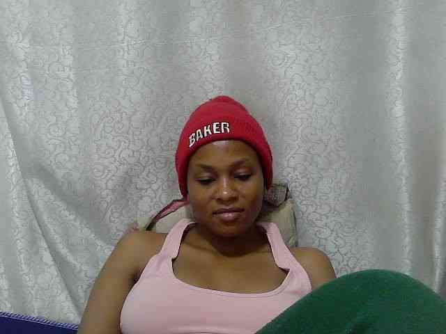 Caroldoly webcam