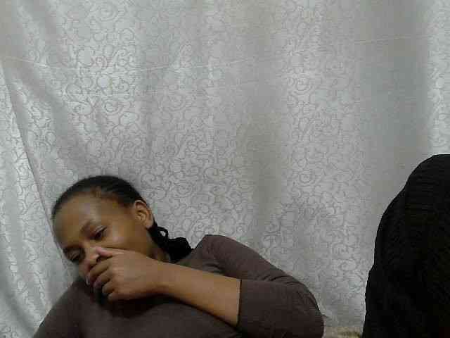 Caroldoly webcam