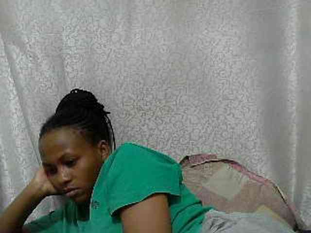 Caroldoly webcam