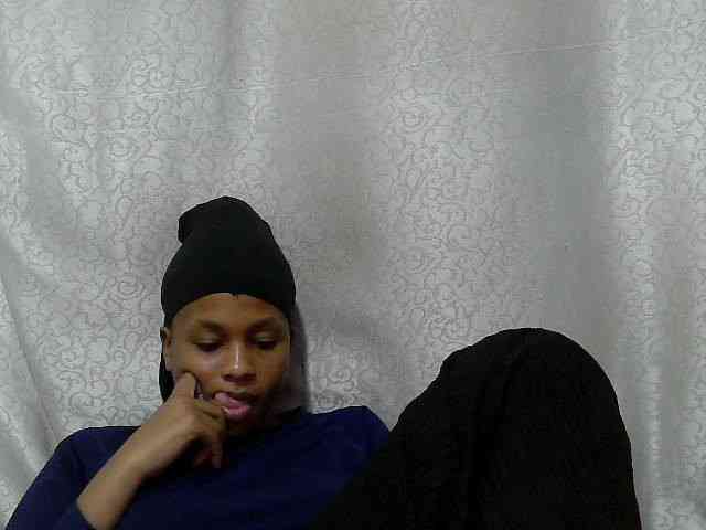 Caroldoly webcam