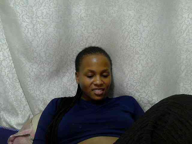 Caroldoly webcam