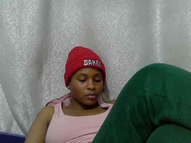 Caroldoly webcam