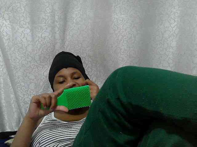 Caroldoly webcam