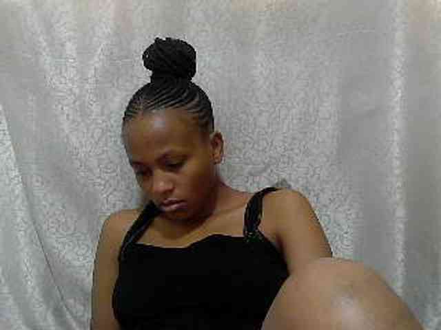 Caroldoly webcam