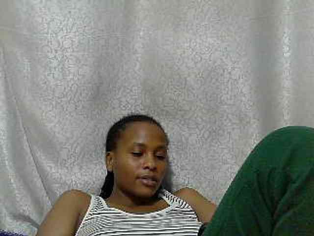 Caroldoly webcam