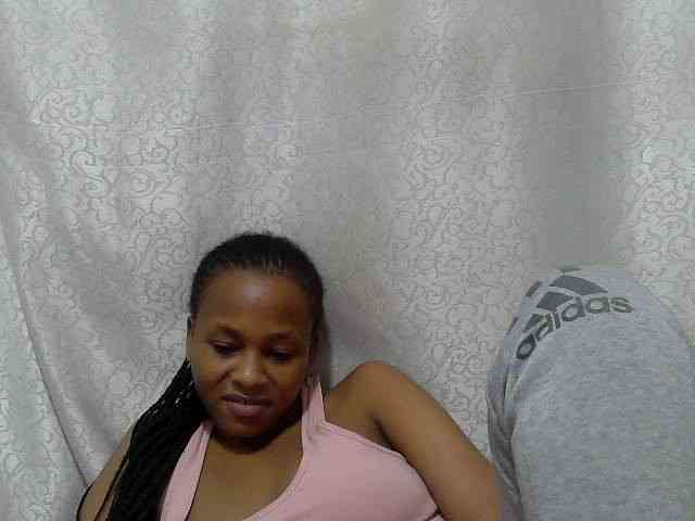 Caroldoly webcam