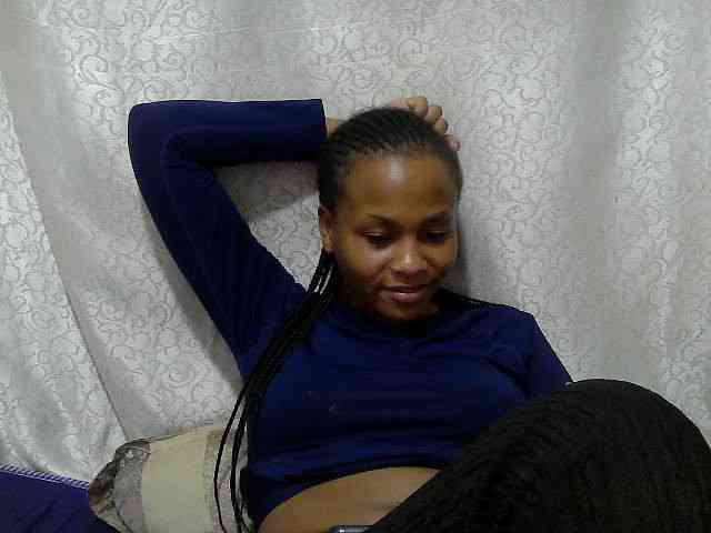 Caroldoly webcam