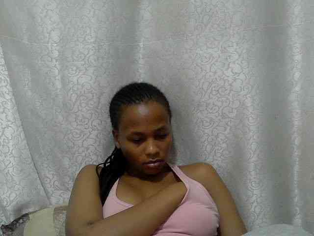 Caroldoly webcam