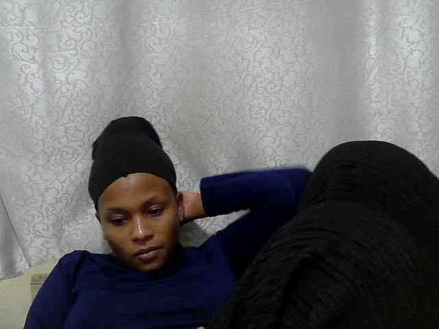 Caroldoly webcam