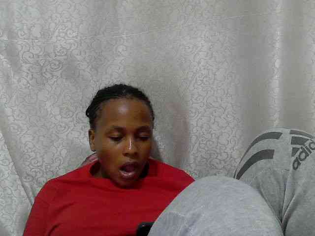 Caroldoly webcam