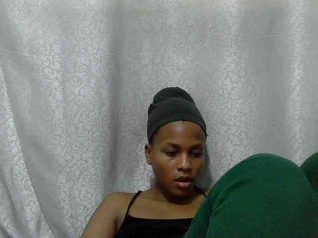 Caroldoly webcam
