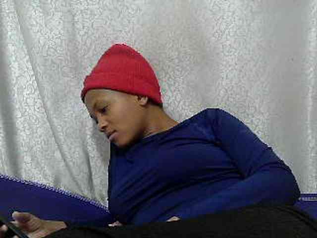 Caroldoly webcam