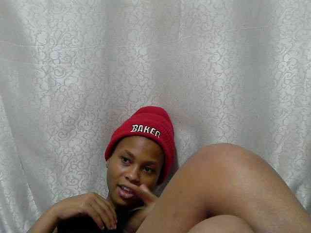 Caroldoly webcam