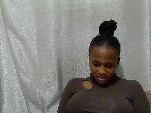 Caroldoly webcam