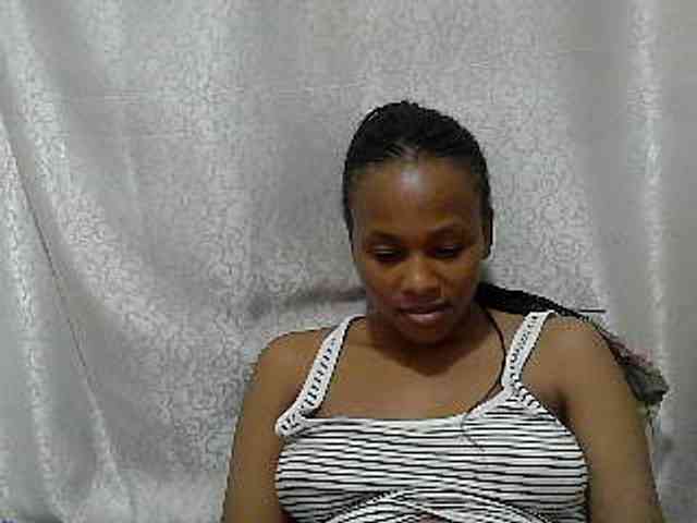 Caroldoly webcam