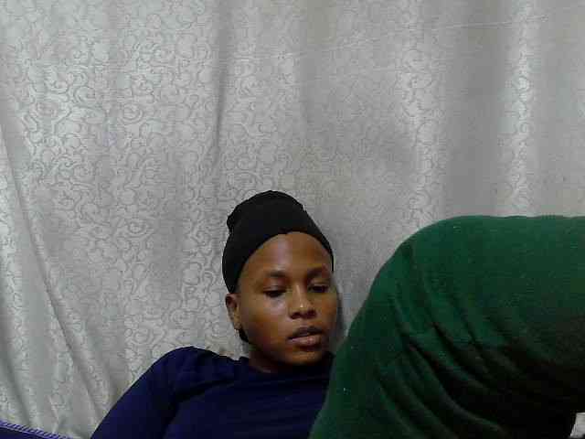 Caroldoly webcam