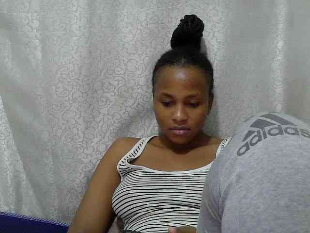 Caroldoly webcam