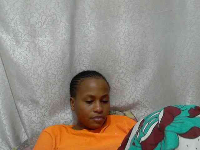 Caroldoly webcam