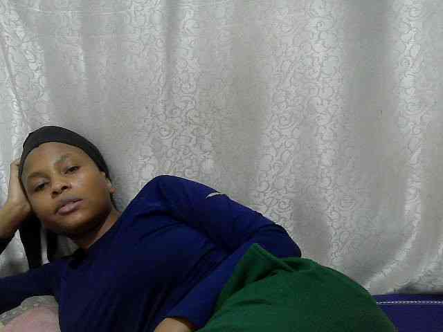 Caroldoly webcam