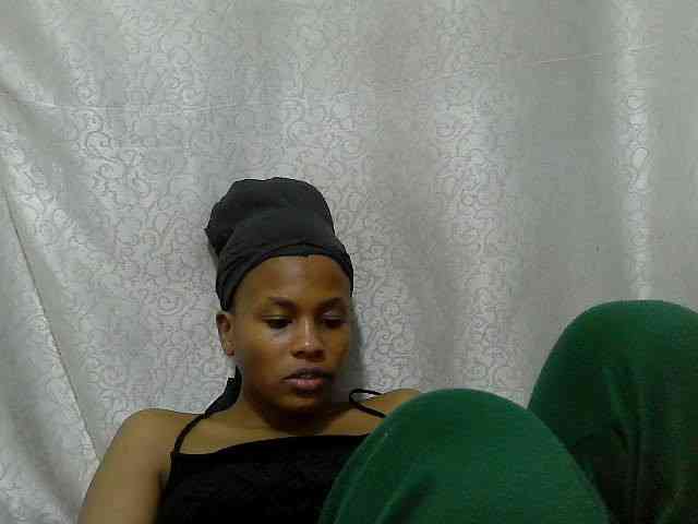 Caroldoly webcam