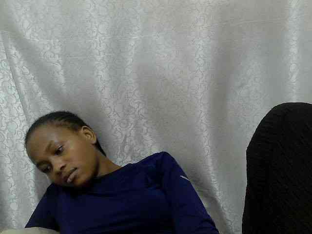 Caroldoly webcam