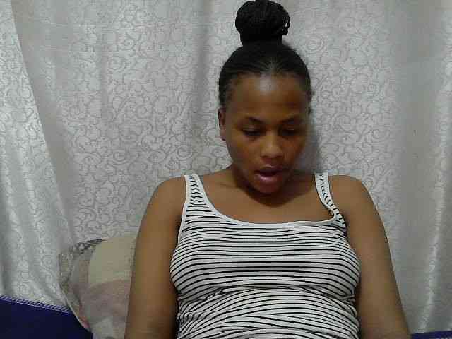 Caroldoly webcam