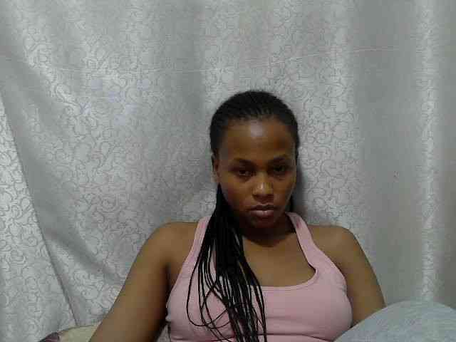 Caroldoly webcam
