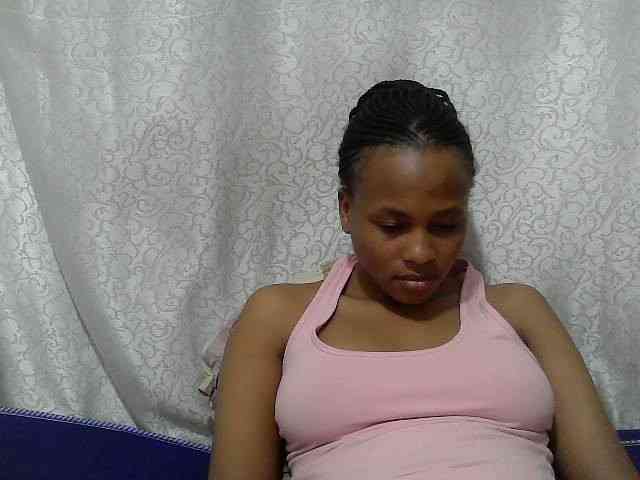 Caroldoly webcam