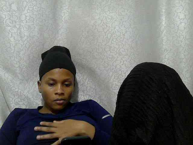 Caroldoly webcam