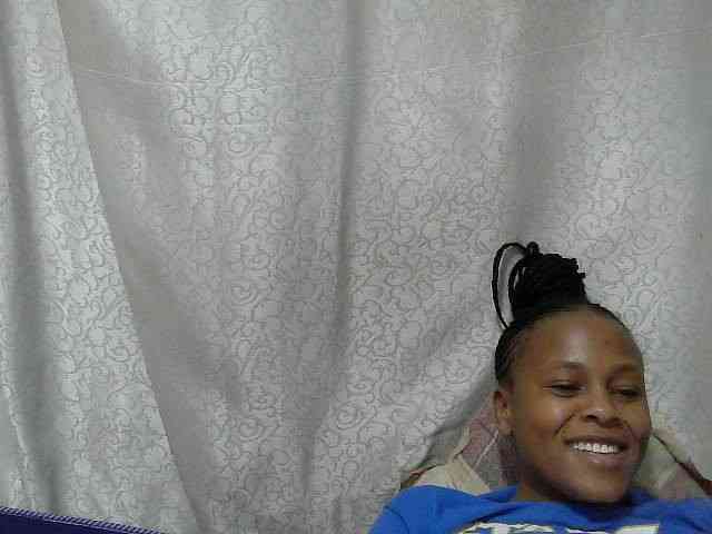 Caroldoly webcam