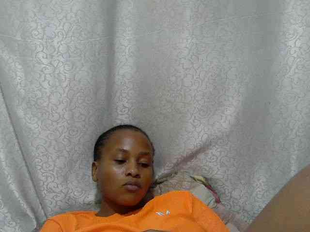 Caroldoly webcam