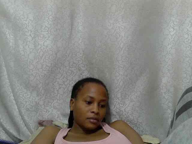 Caroldoly webcam