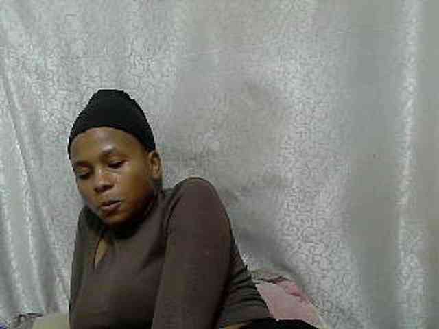 Caroldoly webcam