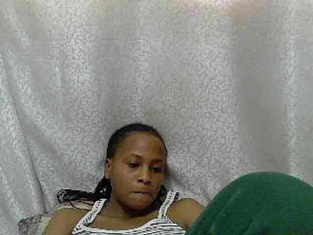 Caroldoly webcam